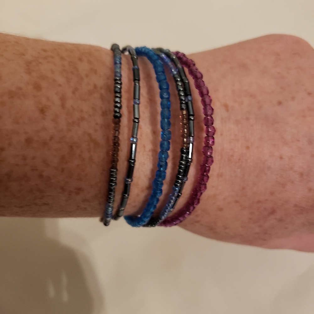 Free w/$20 purchase Multi-strand beaded bracelet